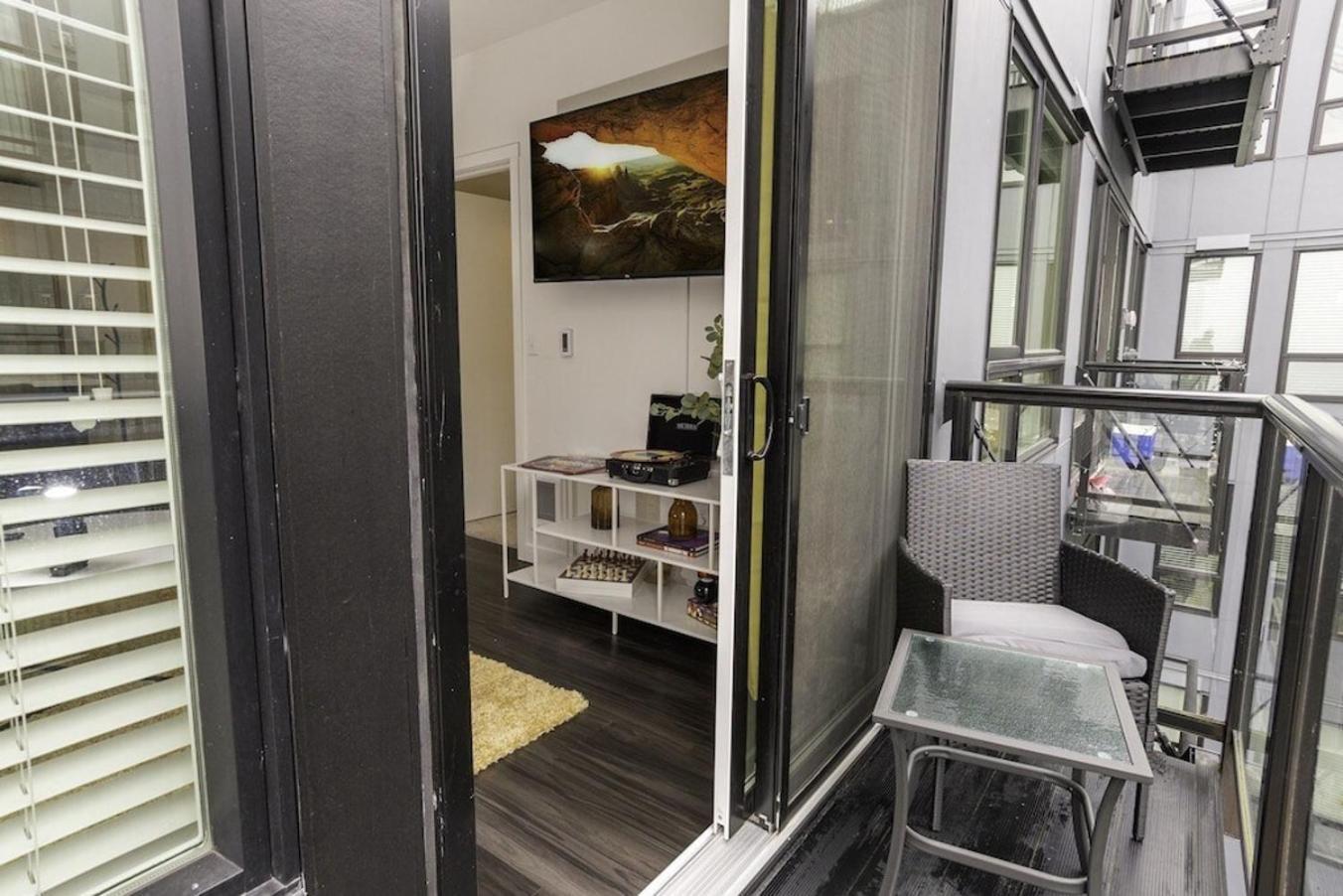 Self Check-In-Washer-Dryer-4Ksmart Tv-King Bed-Gym Τακόμα Εξωτερικό φωτογραφία